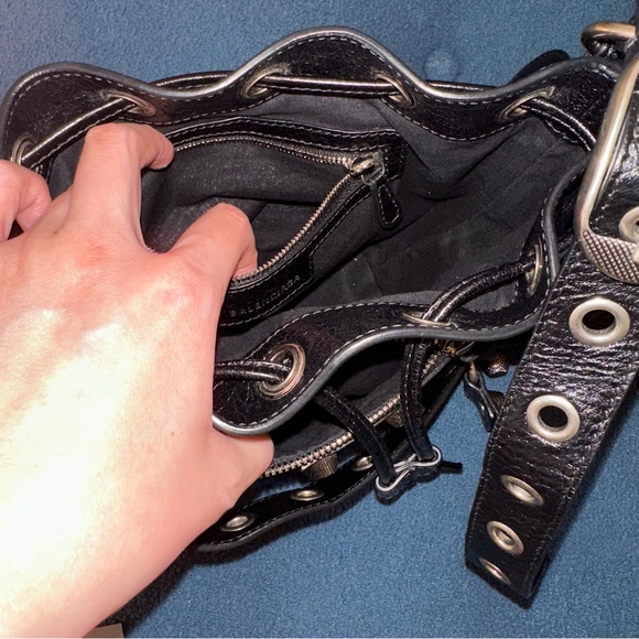 Balenciaga le cajole xs bucket bag - Picture 8 of 12